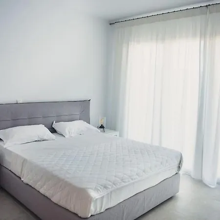 Starlight Tropea -4bd, 4ba, 4min To Beach_ Ádhele