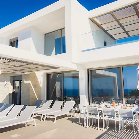 别墅 Starlight Tropea -4bd, 4ba, 4min To Beach_